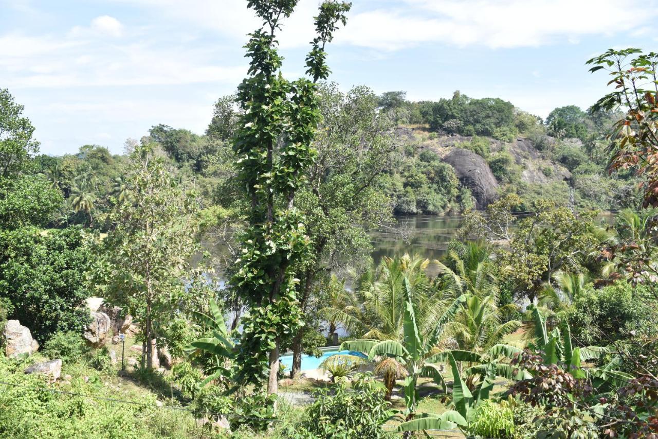 Kakulanda Resort Kurunegala Bagian luar foto